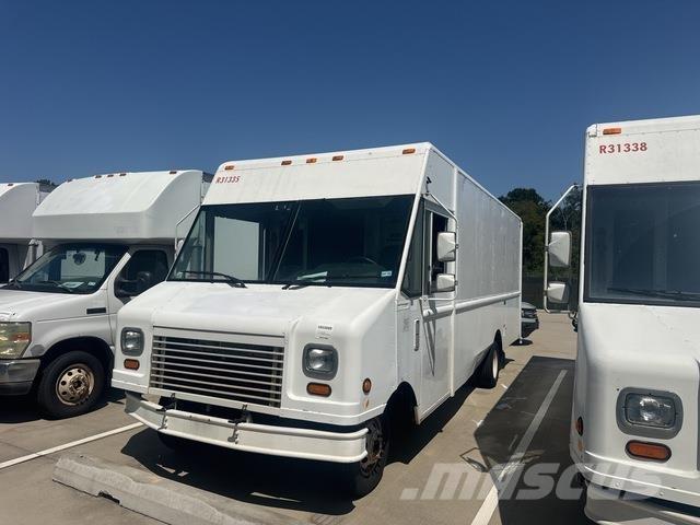 Ford Econoline Kapali kasa kamyonetler