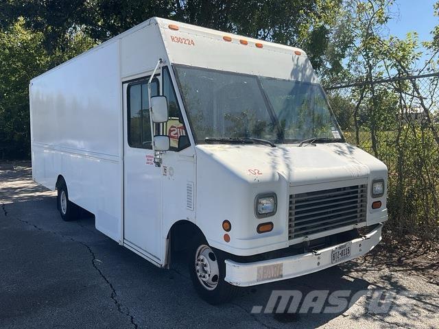 Ford Econoline Kapali kasa kamyonetler