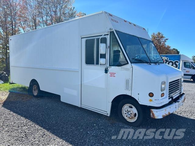 Ford Econoline Kapali kasa kamyonetler