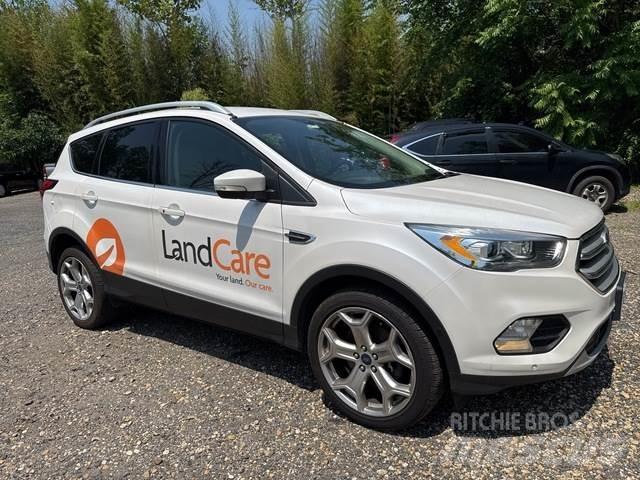 Ford Escape Otomobiller