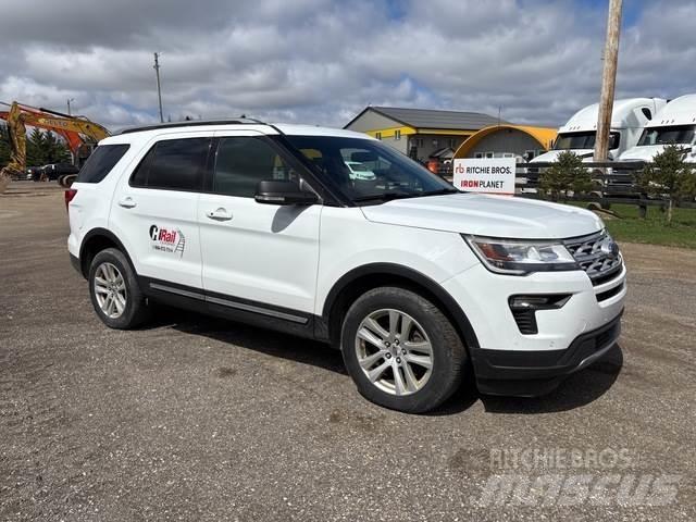 Ford Explorer Otomobiller