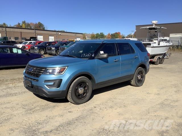 Ford Explorer Otomobiller