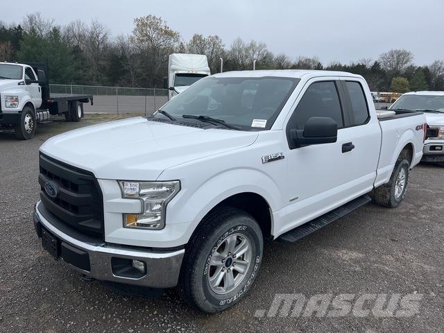 Ford F-150 Pikaplar