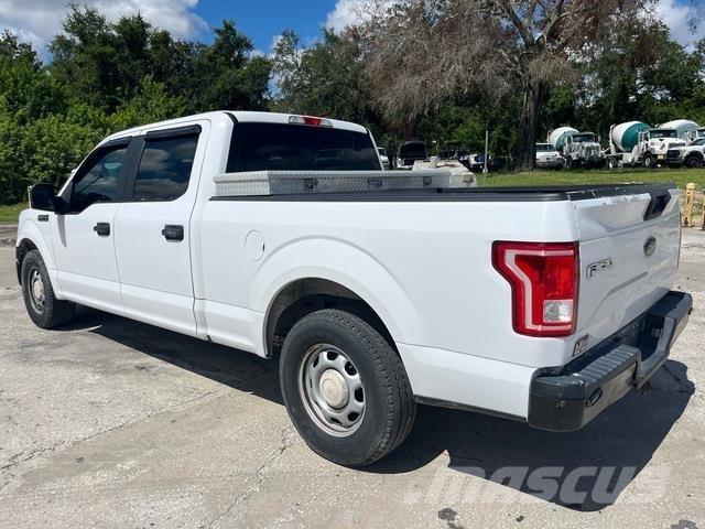 Ford F-150 Pikaplar