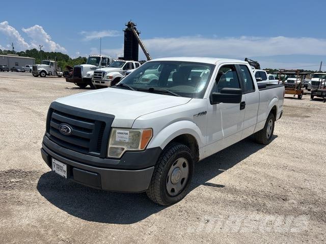 Ford F-150 Pikaplar