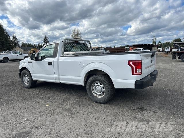 Ford F-150 Pikaplar