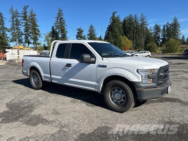 Ford F-150 Pikaplar