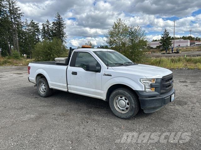 Ford F-150 Pikaplar