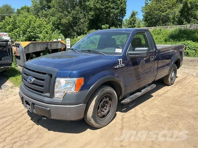 Ford F-150 XL Pikaplar
