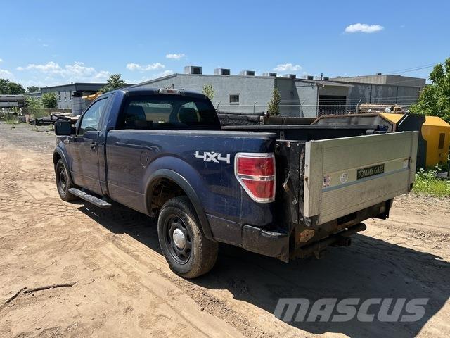 Ford F-150 XL Pikaplar