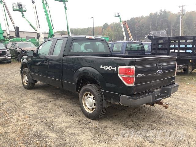 Ford F-150 XL Pikaplar