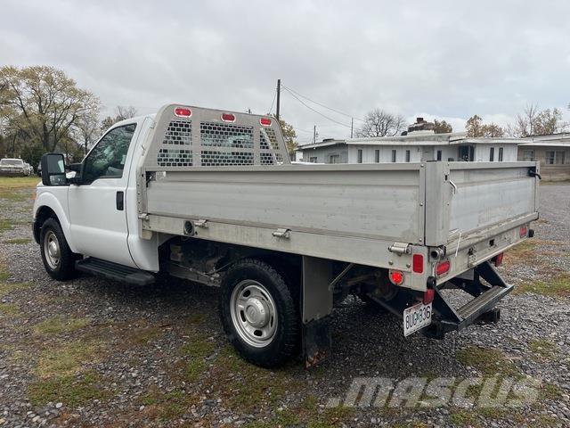 Ford F-250 Flatbed kamyonlar