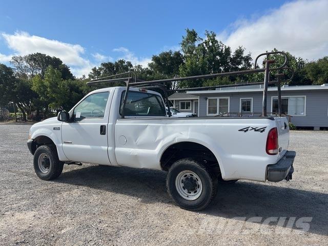 Ford F-250 Pikaplar