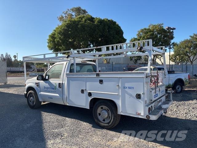 Ford F-250 Pikaplar