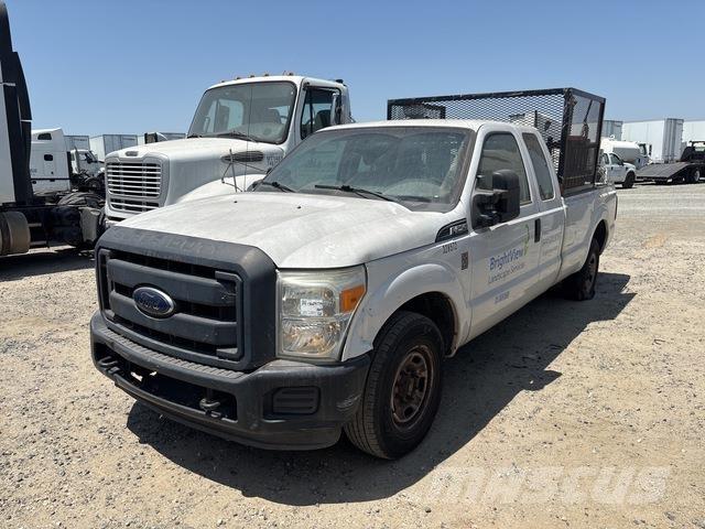 Ford F-250 Pikaplar
