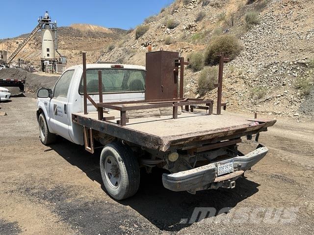 Ford F-250 Flatbed kamyonlar