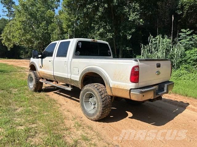 Ford F-250 Pikaplar