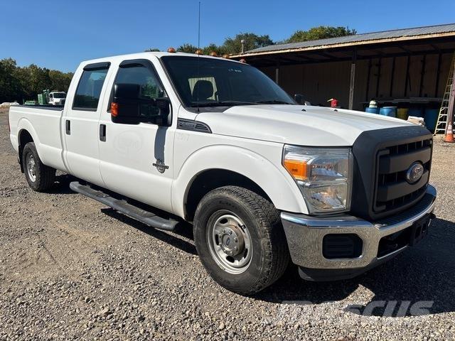 Ford F-250 Pikaplar