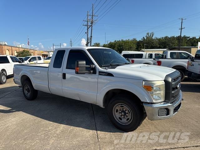 Ford F-250 Pikaplar