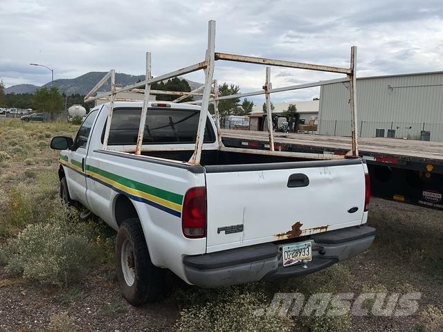 Ford F-250 Pikaplar