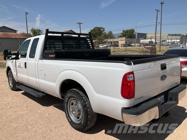 Ford F-250 Pikaplar