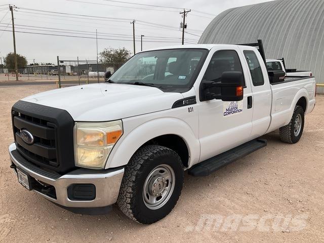 Ford F-250 Pikaplar
