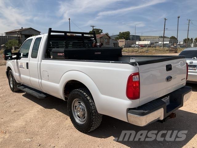 Ford F-250 Pikaplar