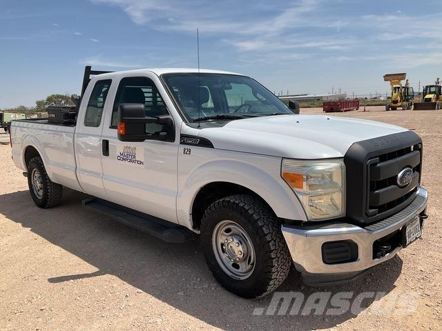 Ford F-250 Pikaplar