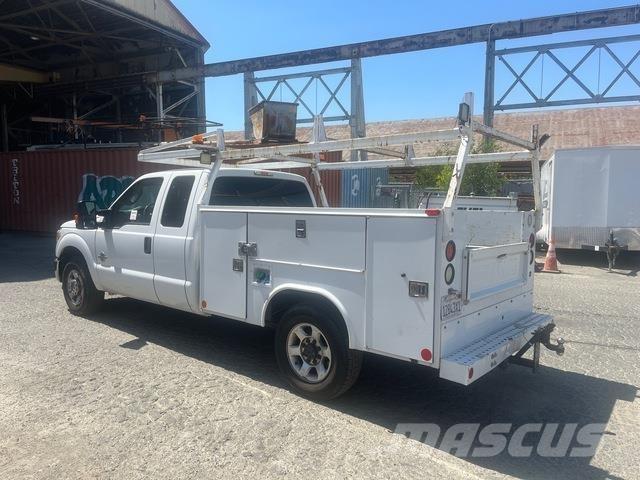 Ford F-250 Pikaplar