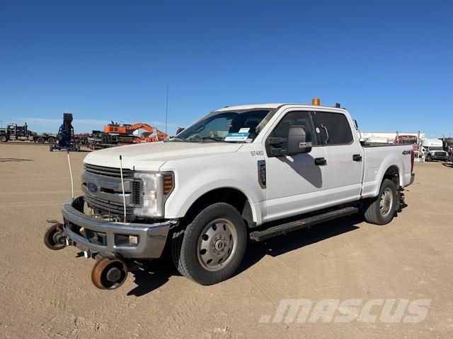 Ford F-250 Pikaplar