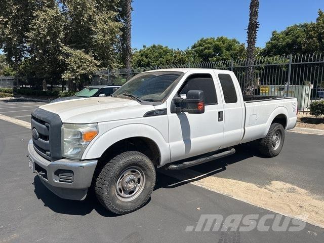 Ford F-250 Pikaplar