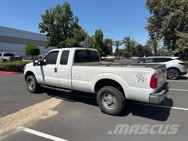 Ford F-250 Pikaplar