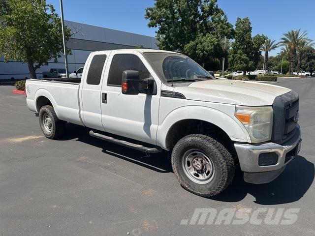 Ford F-250 Pikaplar