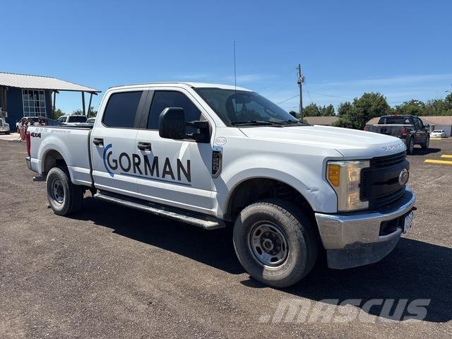 Ford F-250 Pikaplar