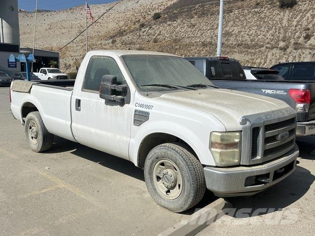 Ford F-250 Pikaplar