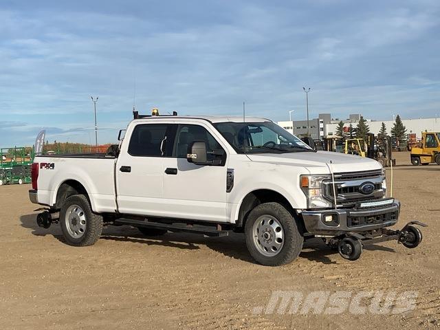 Ford F-250 Pikaplar
