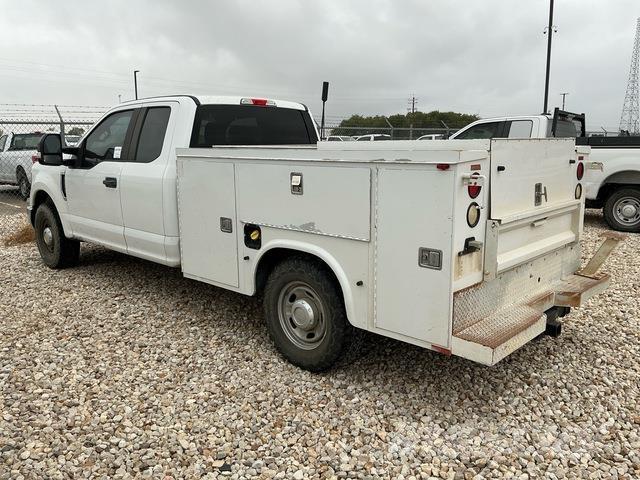 Ford F-250 Pikaplar