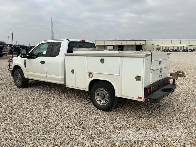 Ford F-250 Pikaplar