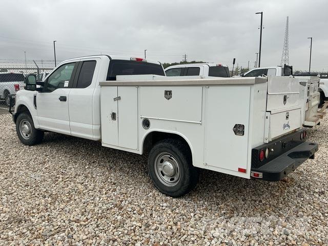 Ford F-250 Pikaplar