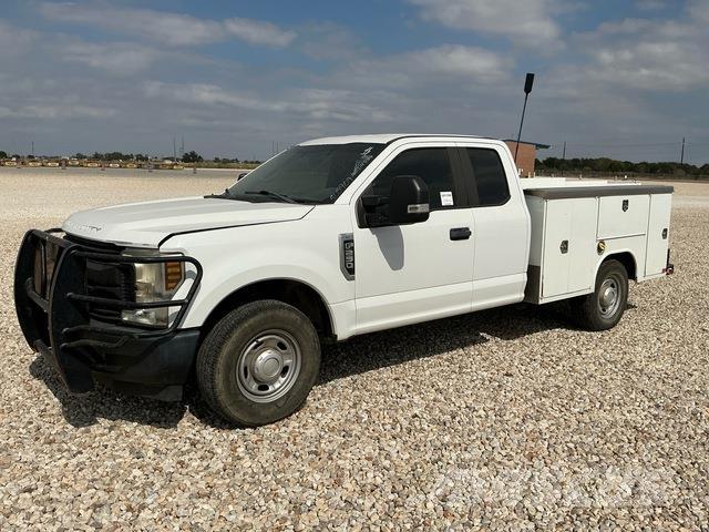 Ford F-250 Pikaplar