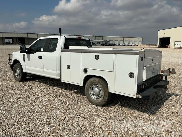 Ford F-250 Pikaplar