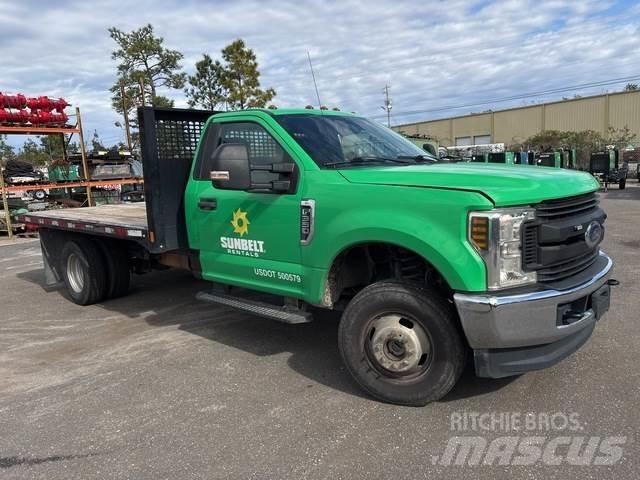 Ford F-350 Flatbed kamyonlar