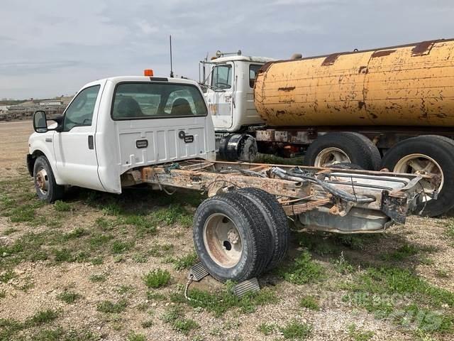 Ford F-350 Kabinler