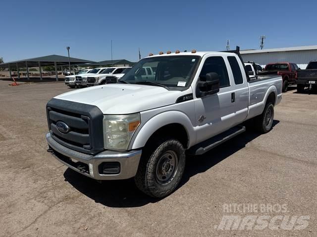 Ford F-350 Diger