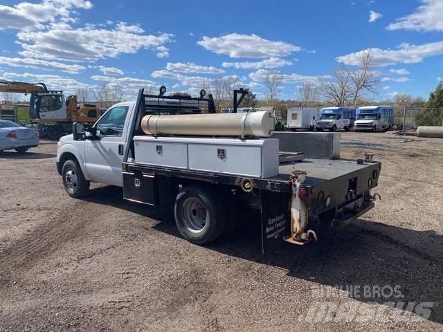 Ford F-350 Flatbed kamyonlar