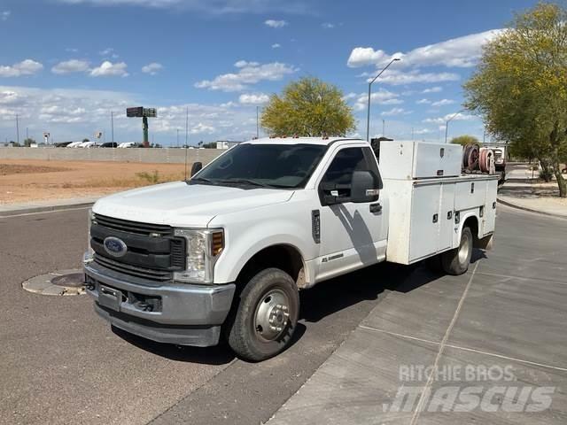 Ford F-350 Pikaplar
