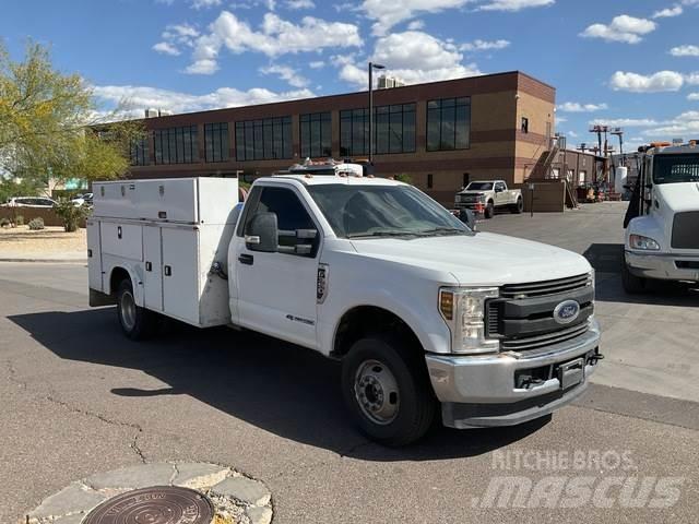 Ford F-350 Pikaplar