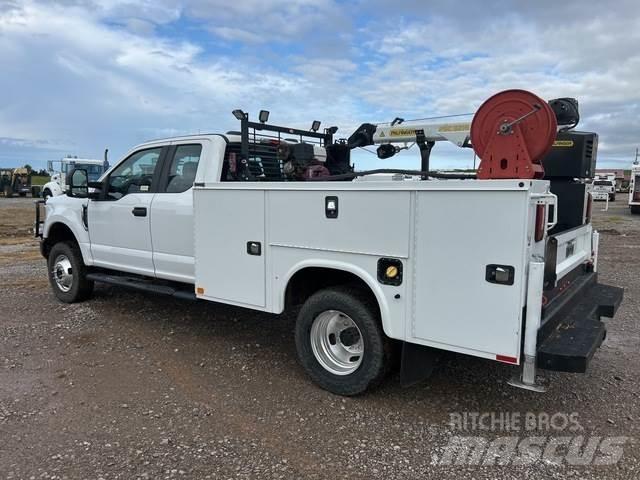 Ford F-350 Belediye / genel amaçli araçlar