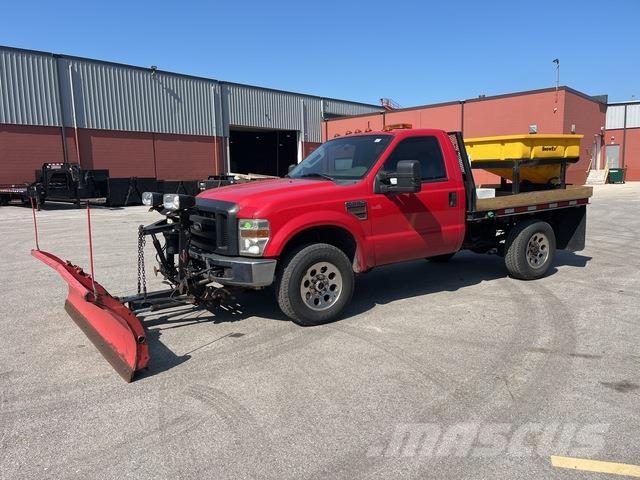 Ford F-350 Kar küreme biçaklari