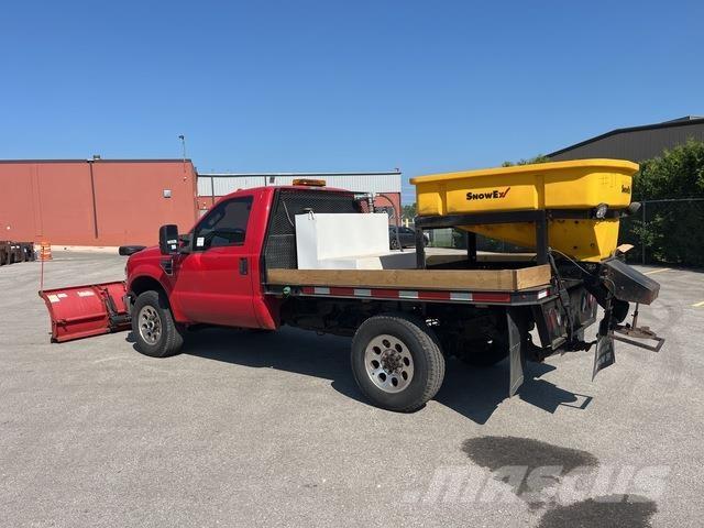 Ford F-350 Kar küreme biçaklari